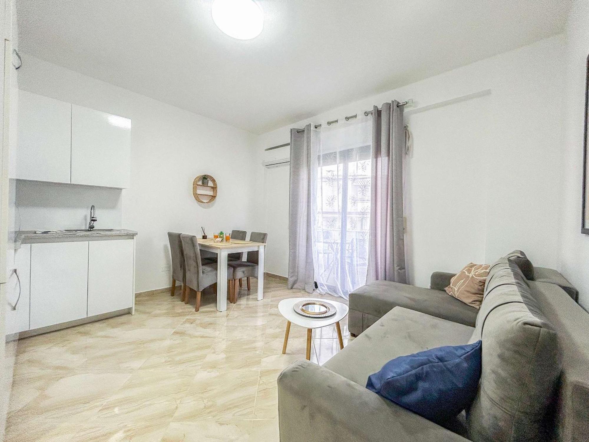 Albanian Dream House 716 Apartment Golem  Luaran gambar